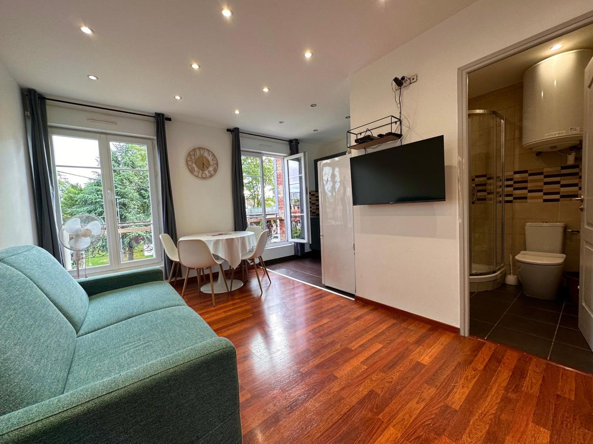 4t - 33 Bis Avenue Gaston Chauvin Apartment Aulnay-sous-Bois