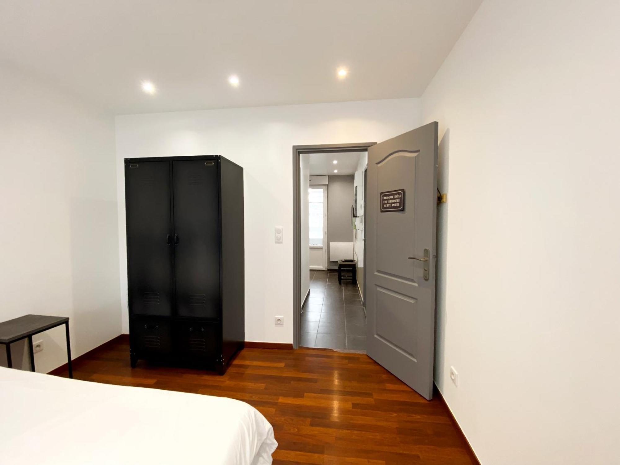 Appartement 4t - 33 Bis Avenue Gaston Chauvin *